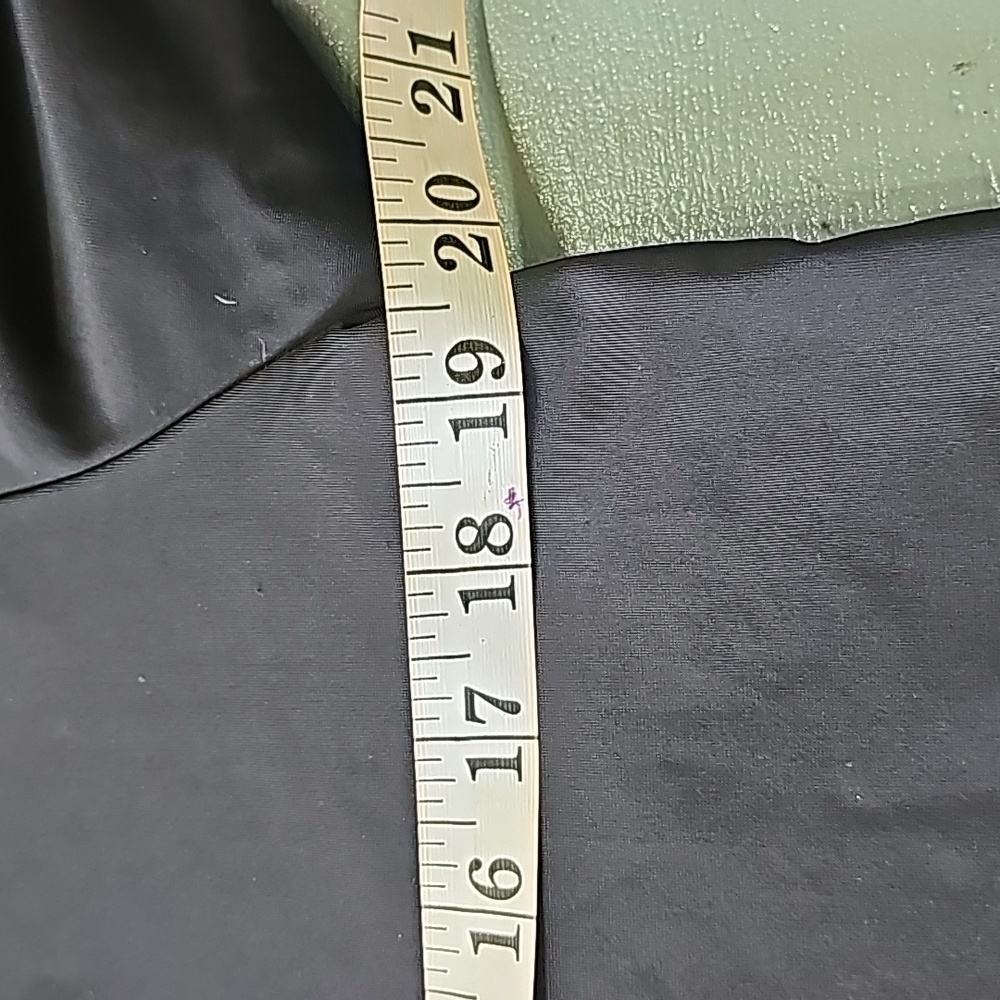 Long eligant legs, black/gray hoodie. Size medium. 2‎ pockets.. - Picture 6 of 9
